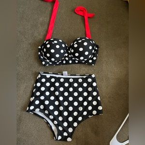 Polka dot swimsuit 2 piece